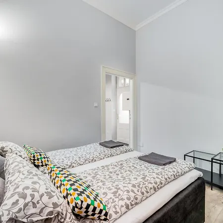 Apartment Synagogue 1 Bedroom S161 Budapest