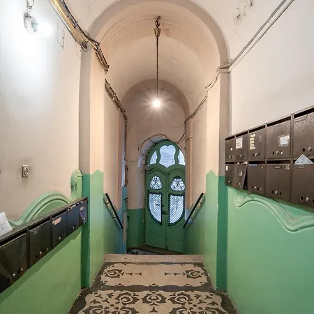 Synagogue 1 Bedroom S161 Апартаменты Будапешт