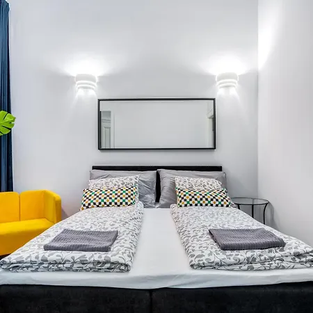 Апартаменты Synagogue 1 Bedroom S161